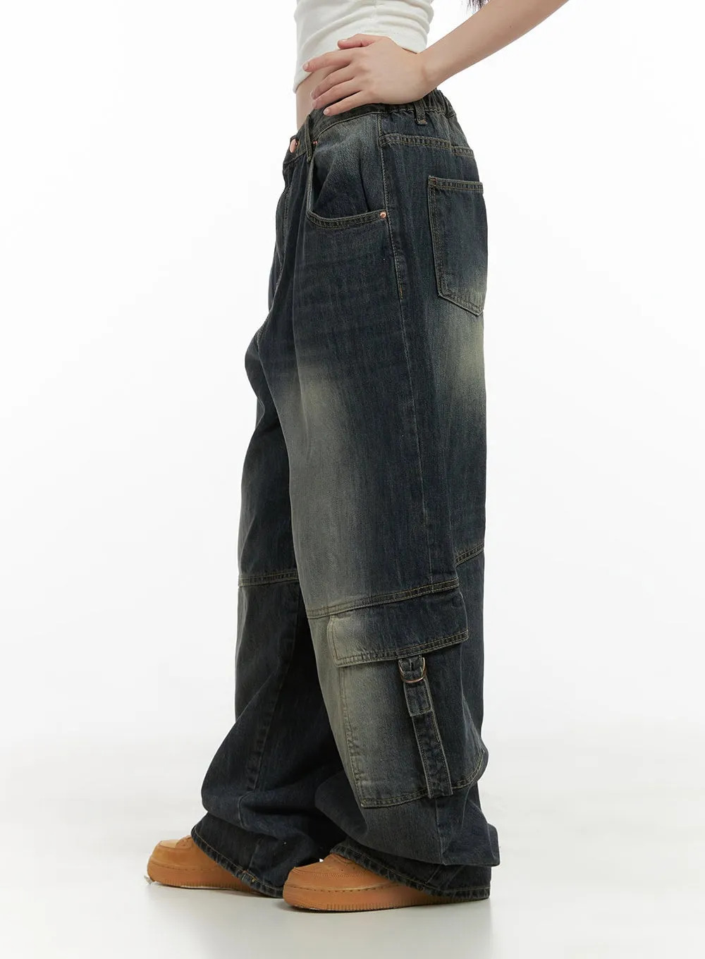 Capri Roomy Denim Cargo Jeans CS412