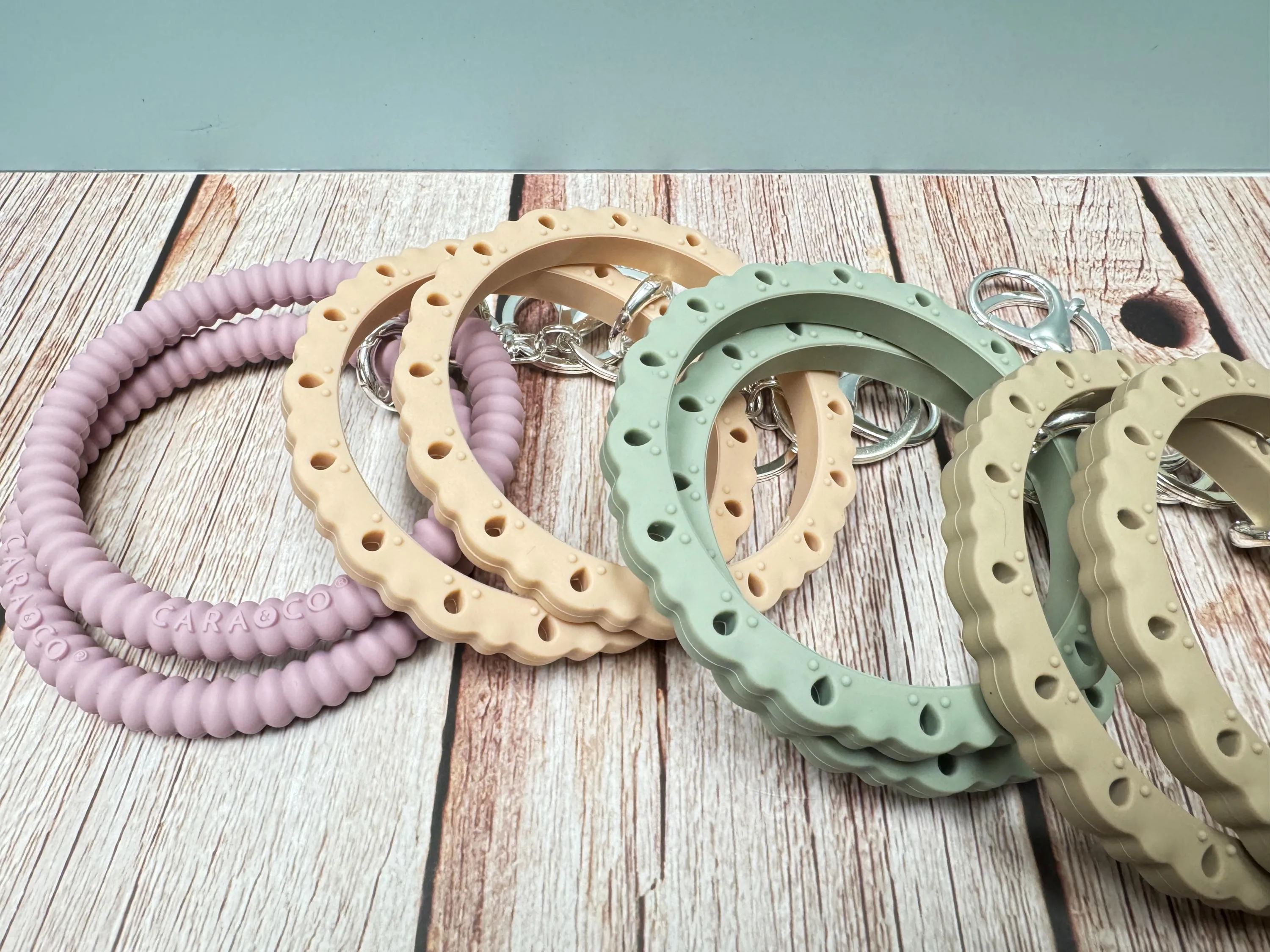 Elegant Silicone Bracelet Keychain - 3.5" Bracelet with Silver Plate Key Ring & Quick Release Clip (4 colours to choose from)