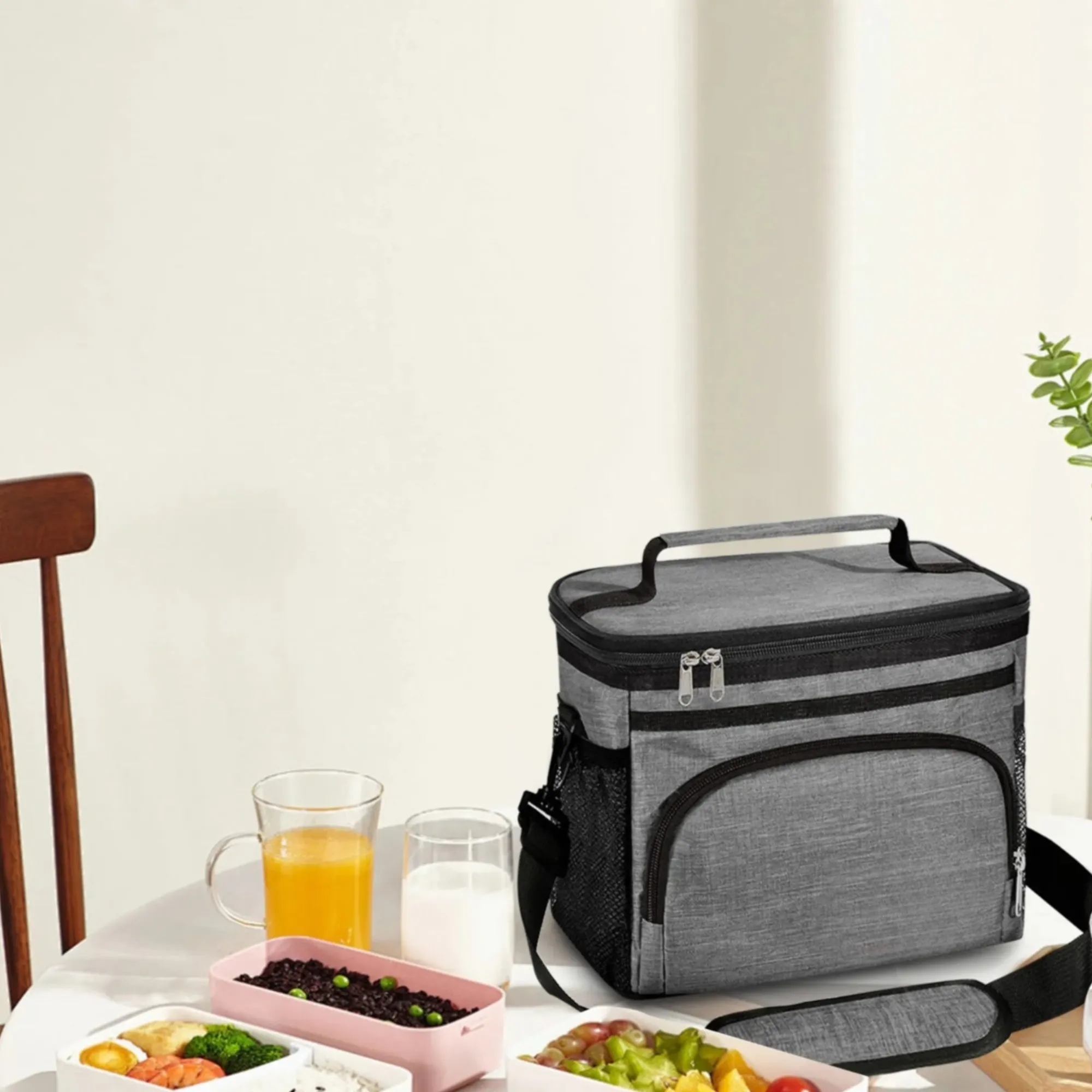 Portable Thermal Insulated Lunch Bag With Adjustable Shoulder Strap