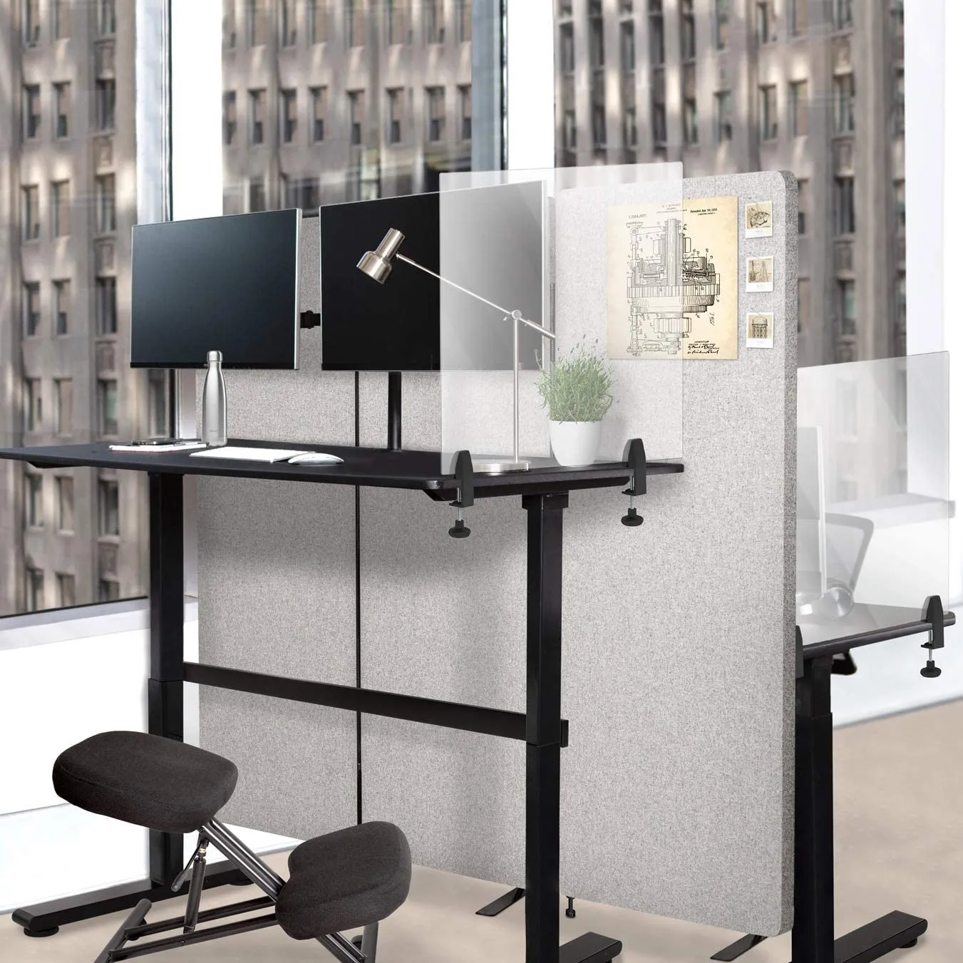 ProErgo Pneumatic Kneeling Chair